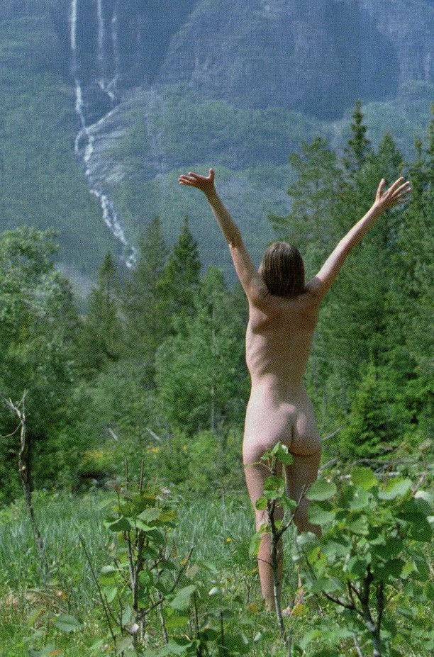 You are currently viewing De l&rsquo;origine des vêtements par John Flügel